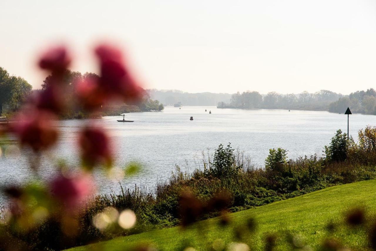Vakantie Aan De Maas 布鲁克赫伊曾 外观 照片